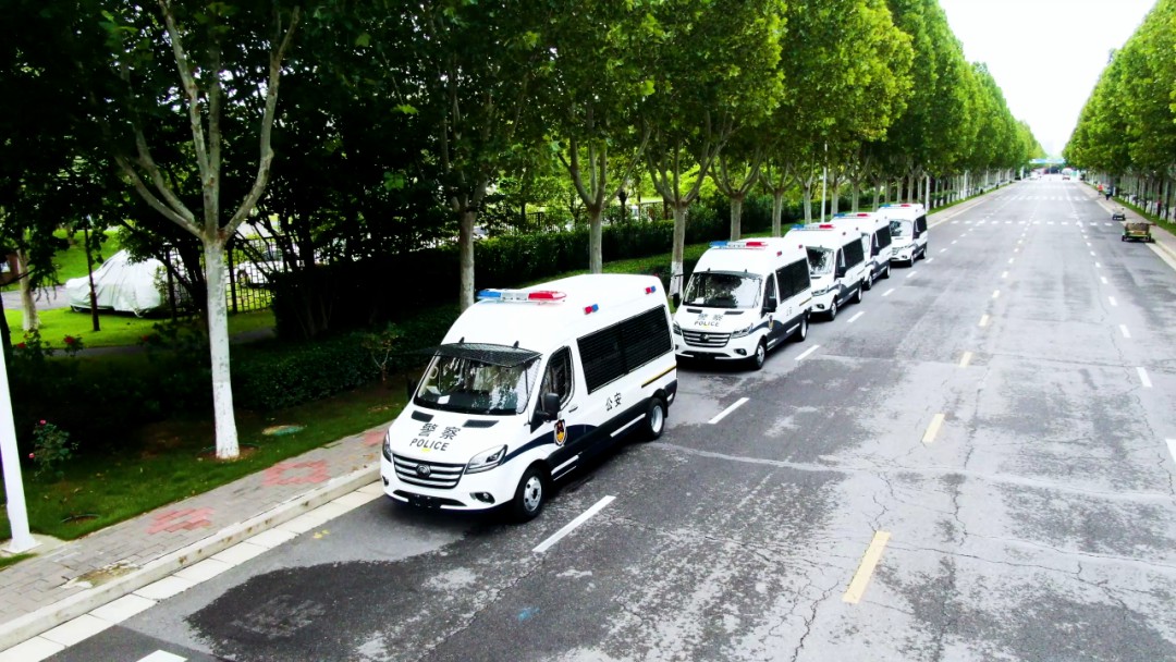 百乐博警力输送车奔赴海南，为自贸港封关构筑安全防线