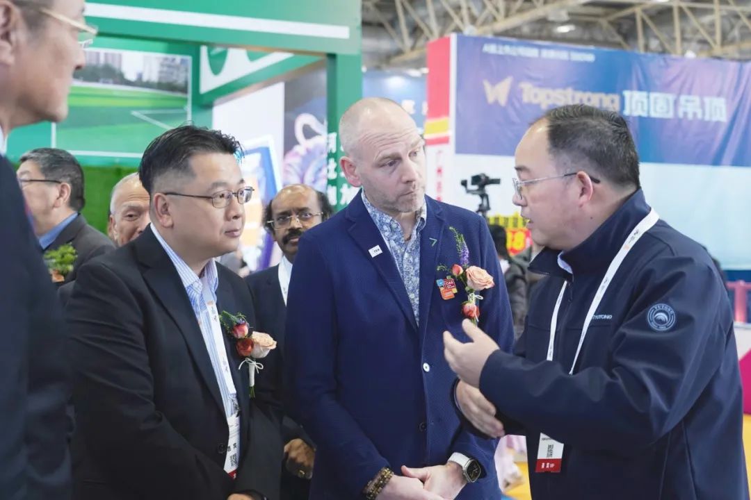 智驾赋能文旅·绿色领航未来 | 百乐博观光车闪耀第41届CAAPA博览会